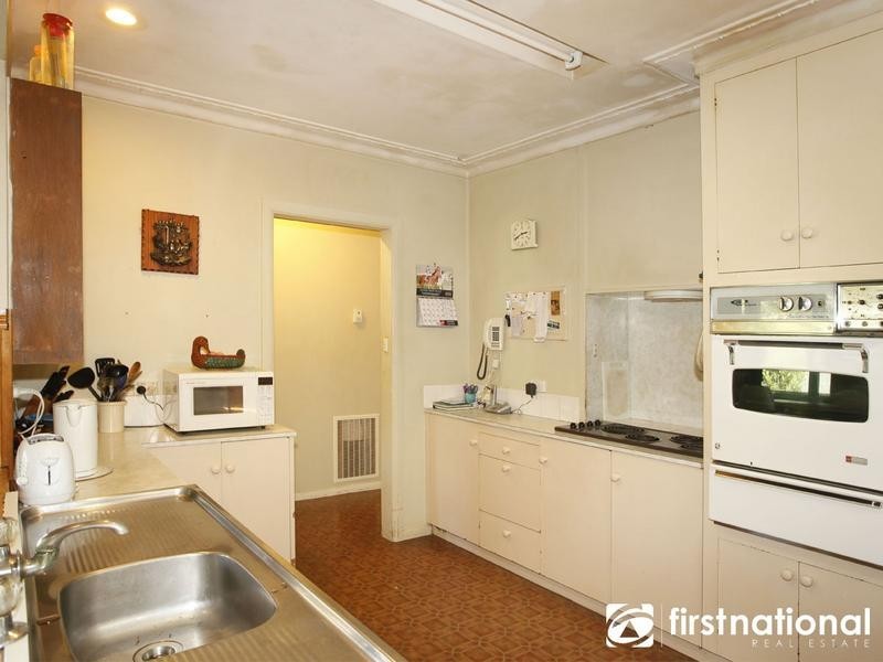 24 Garfield Road, Garfield VIC 3814