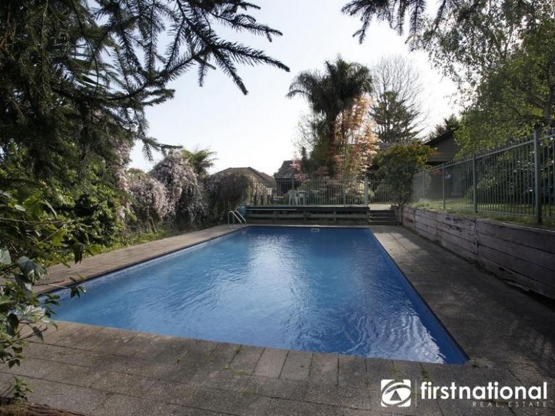 24 Garfield Road, Garfield VIC 3814