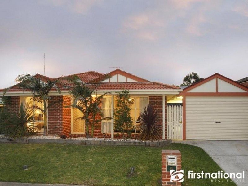 13 Ben Drive, Pakenham VIC 3810