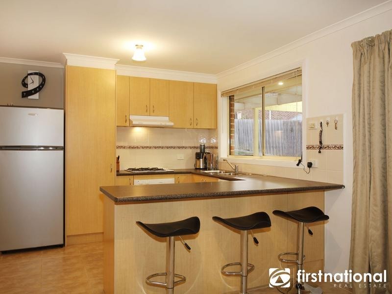 13 Ben Drive, Pakenham VIC 3810