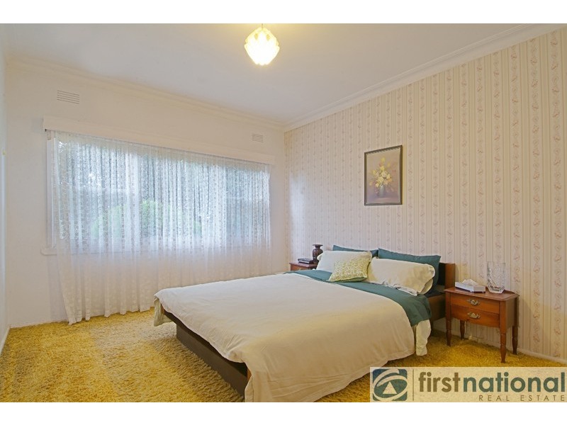 10 John Street, Pakenham VIC 3810