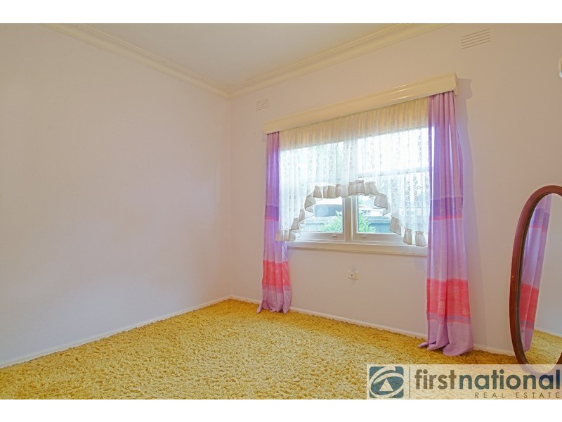 10 John Street, Pakenham VIC 3810