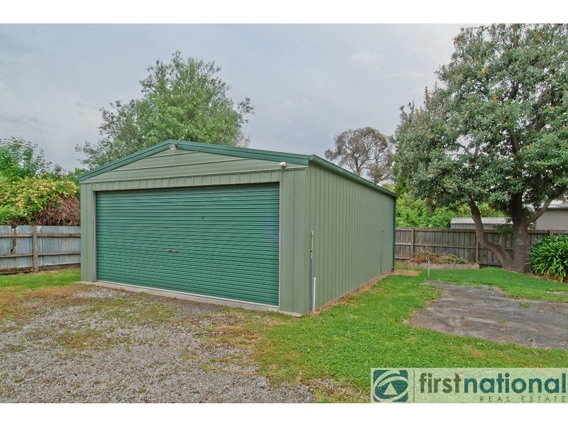 10 John Street, Pakenham VIC 3810