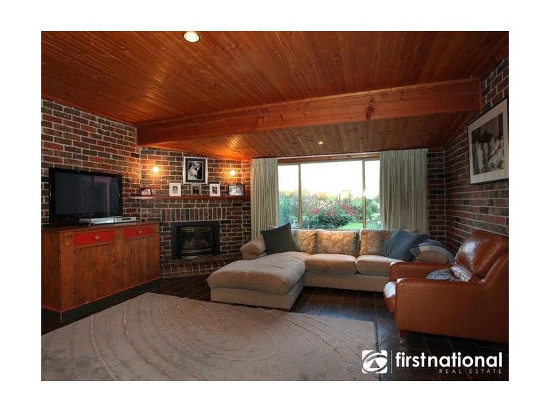 590 Seven Mile Rd, Nar Nar Goon VIC 3812