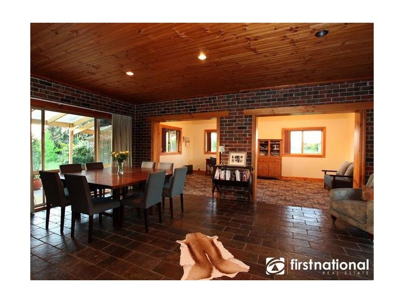 590 Seven Mile Rd, Nar Nar Goon VIC 3812