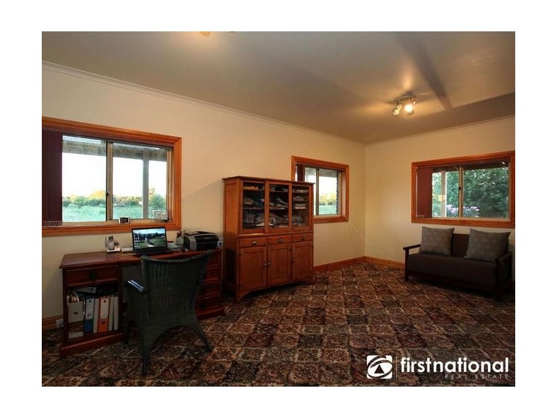 590 Seven Mile Rd, Nar Nar Goon VIC 3812