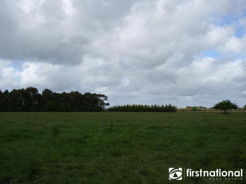 590 Seven Mile Rd, Nar Nar Goon VIC 3812