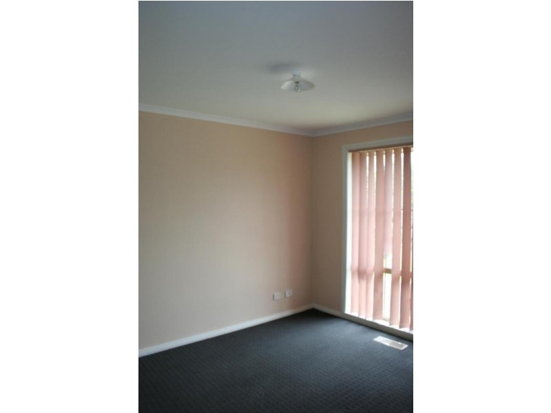 31 Riviera Drive, Pakenham VIC 3810