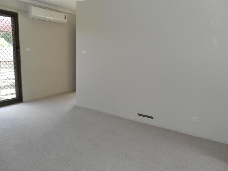 54 Bluegrass Crescent, Pakenham VIC 3810