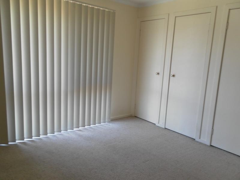 54 Bluegrass Crescent, Pakenham VIC 3810