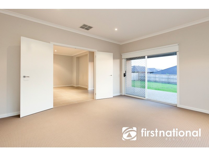29 Arthur Phillip Drive, Pakenham VIC 3810