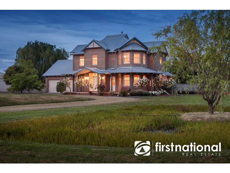 4 Fairway Court., Pakenham VIC 3810