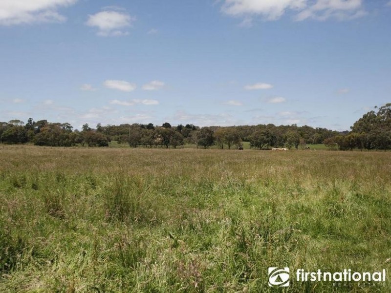 445 Thwaites Road, Yannathan VIC 3981