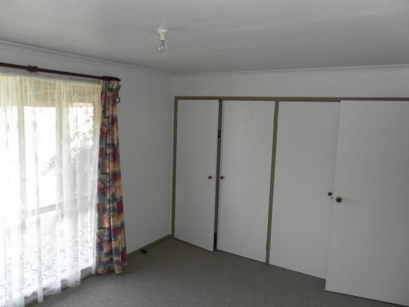 44 Cameron Way, Pakenham VIC 3810