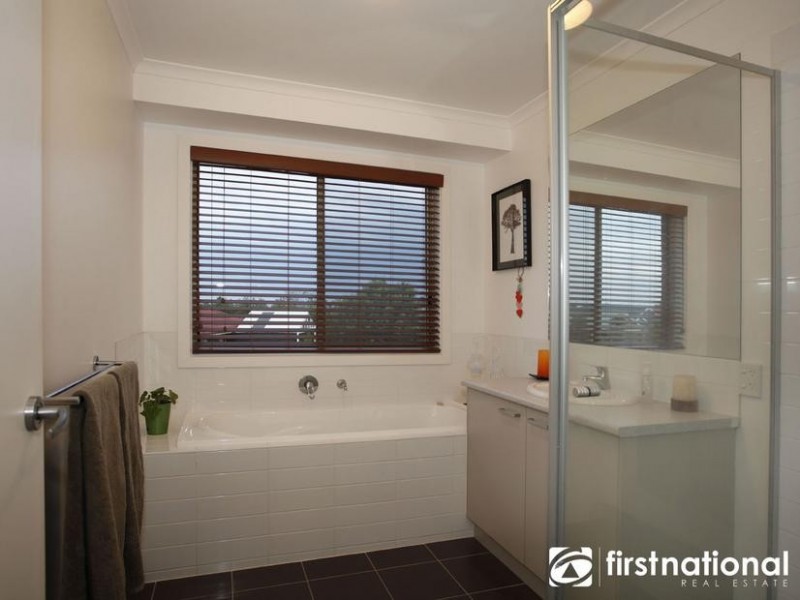 12a Campbell Street, Garfield VIC 3814