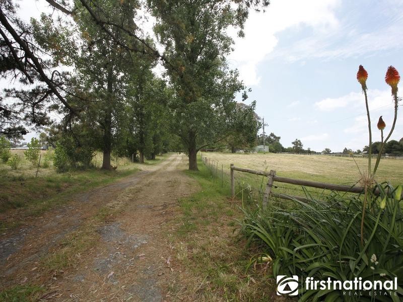 310 Snell Road, Maryknoll VIC 3812