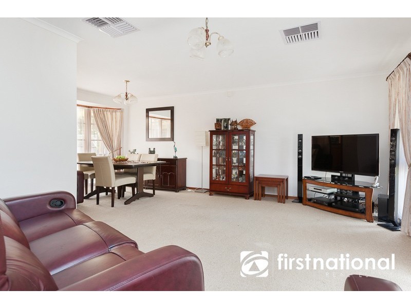 5 Guest Road, Pakenham VIC 3810