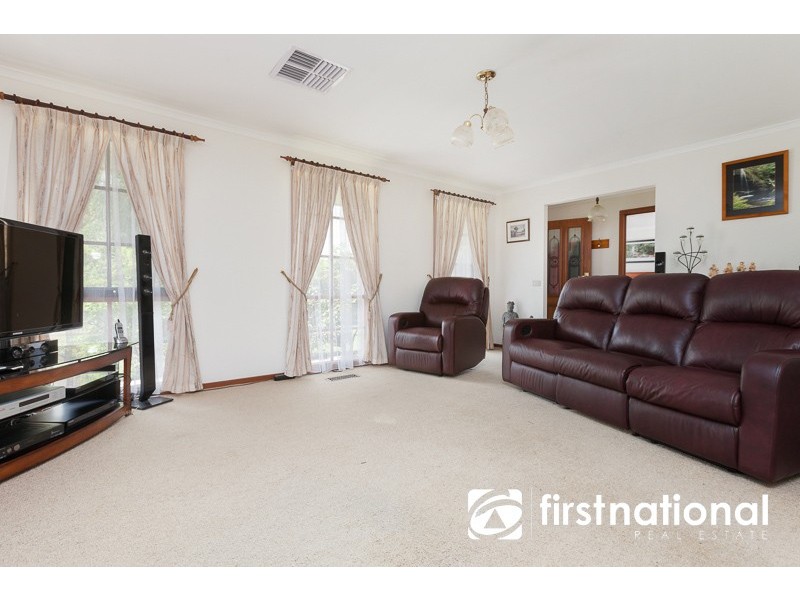 5 Guest Road, Pakenham VIC 3810