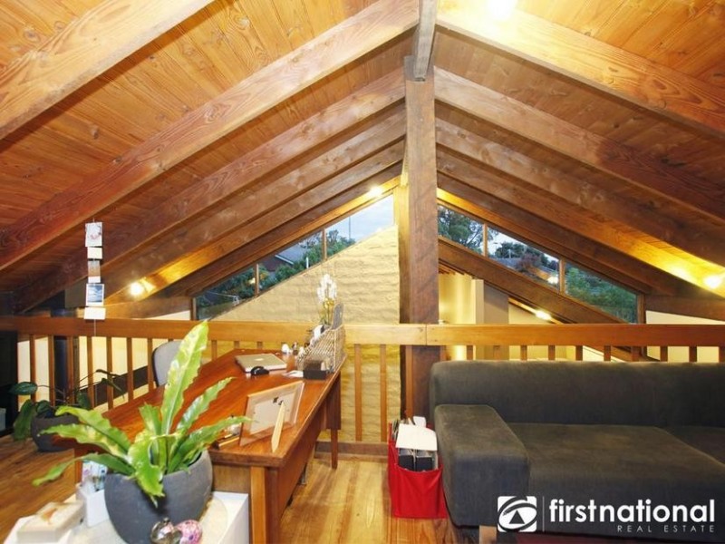 3 May Court, Garfield VIC 3814