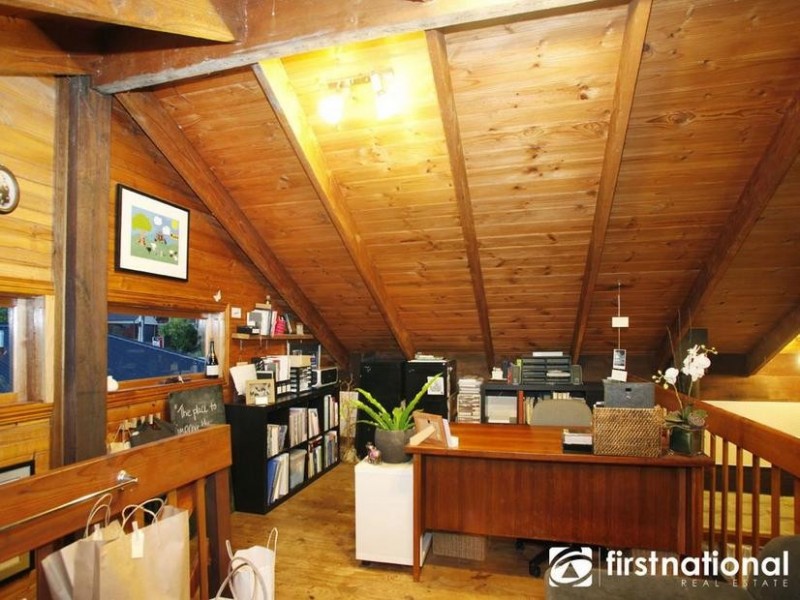 3 May Court, Garfield VIC 3814