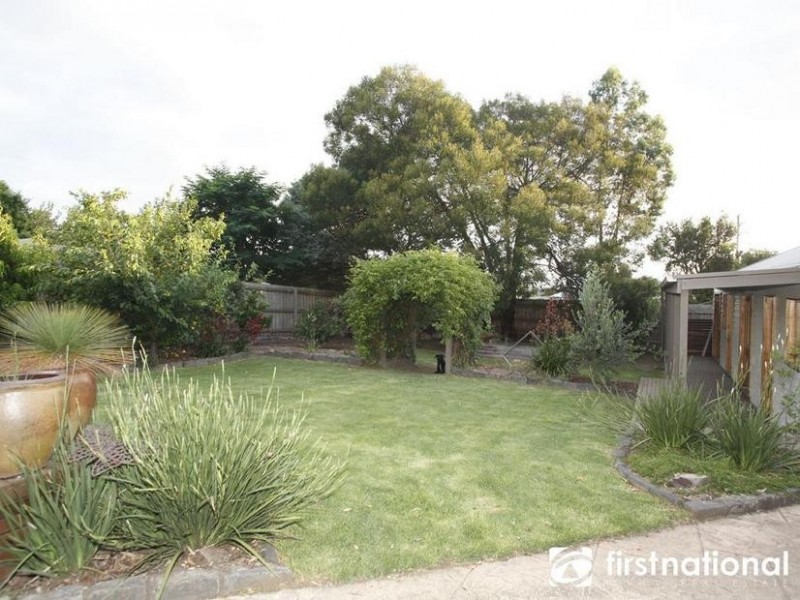 3 May Court, Garfield VIC 3814