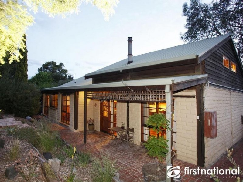 3 May Court, Garfield VIC 3814