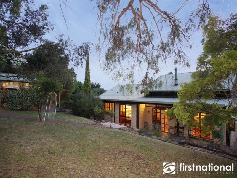 3 May Court, Garfield VIC 3814