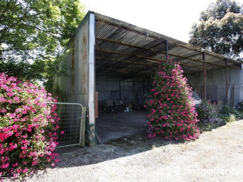 450 Bessie Creek Road, Nar Nar Goon North VIC 3812