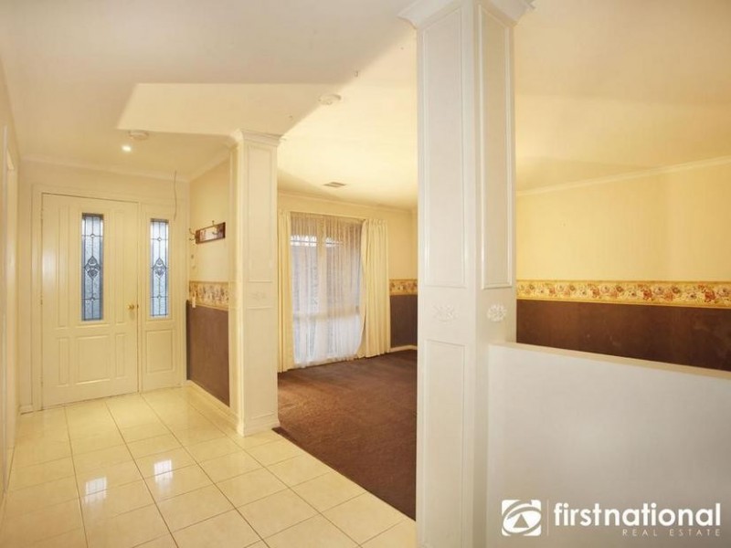 11 Camelia Way, Pakenham VIC 3810