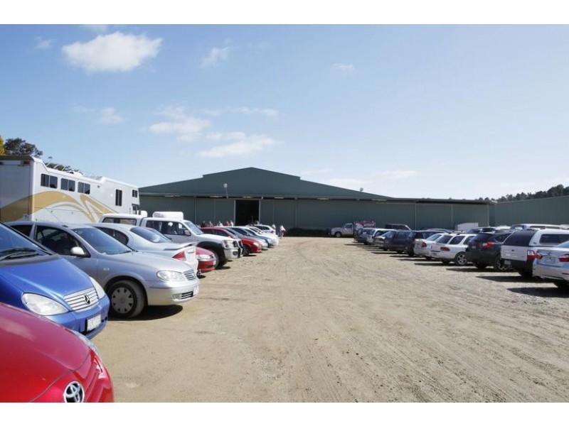 195 Tonimbuk Road, Bunyip North VIC 3815