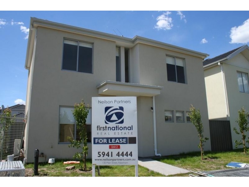 2/11 Howqua, Pakenham VIC 3810