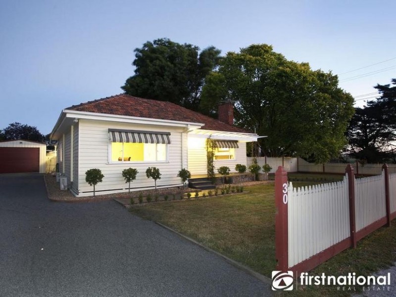30 Main Street, Nar Nar Goon VIC 3812