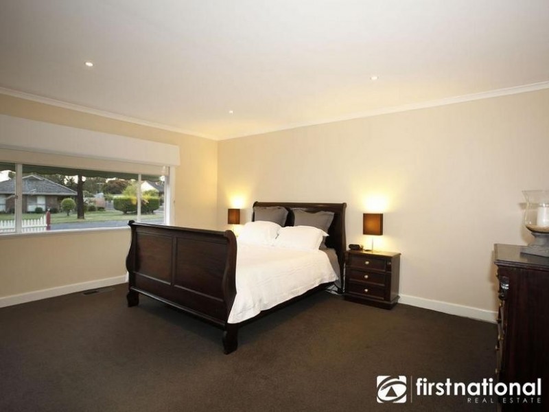 30 Main Street, Nar Nar Goon VIC 3812