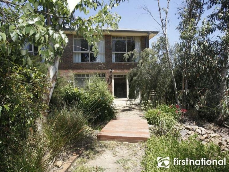 53 Highland Drive, Pakenham VIC 3810