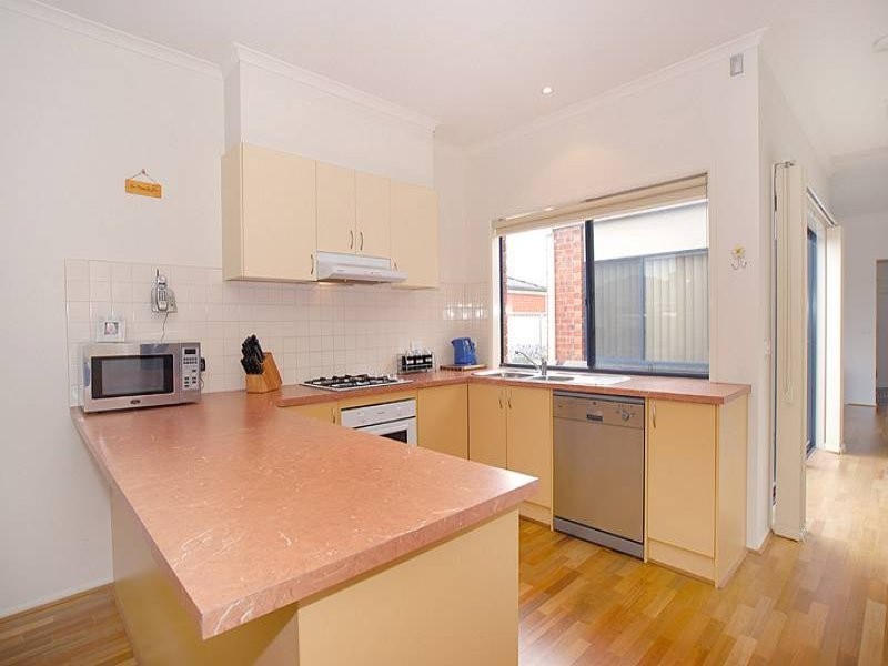 10 Howqua Place, Pakenham VIC 3810