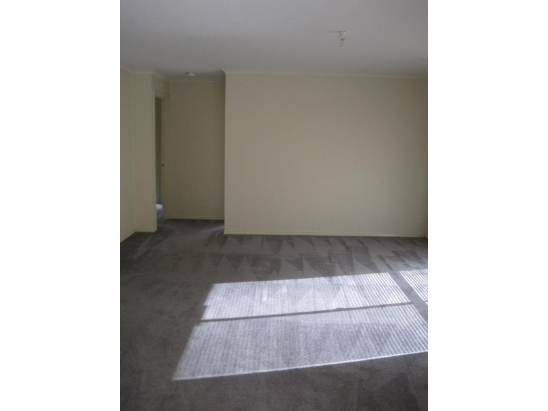 9 Torre Road, Pakenham VIC 3810