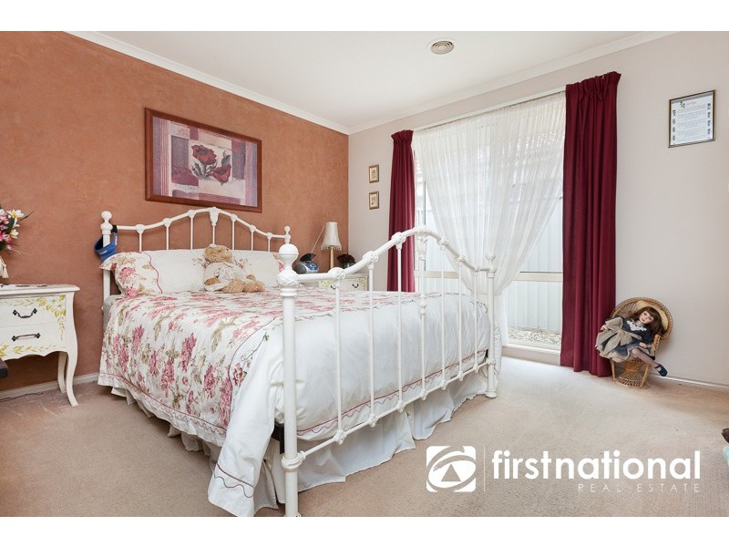 59 Oaklands Way, Pakenham VIC 3810