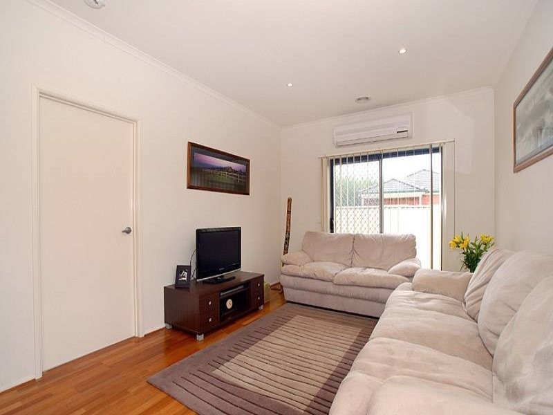 10 Howqua Place, Pakenham VIC 3810