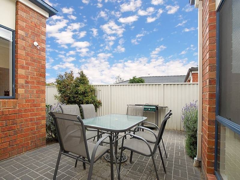 10 Howqua Place, Pakenham VIC 3810