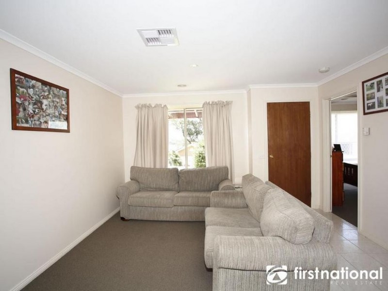 154 Manna Gum Drive North, Pakenham VIC 3810