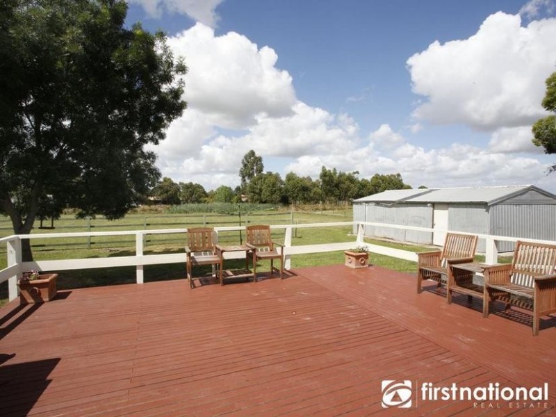 25 Richards Road, Nar Nar Goon VIC 3812