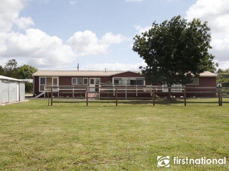 25 Richards Rd, Nar Nar Goon VIC 3812