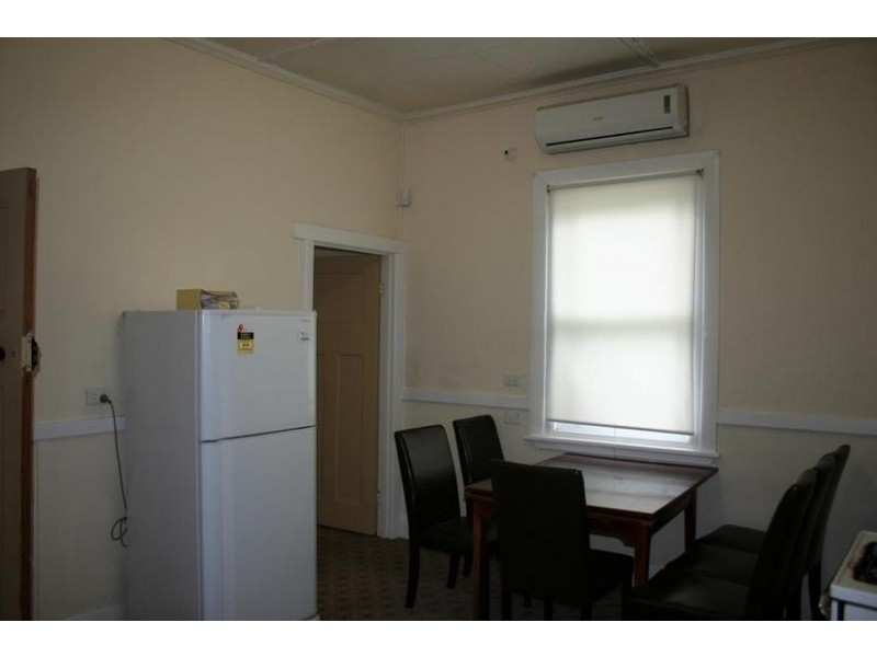 49 James Street, Pakenham VIC 3810