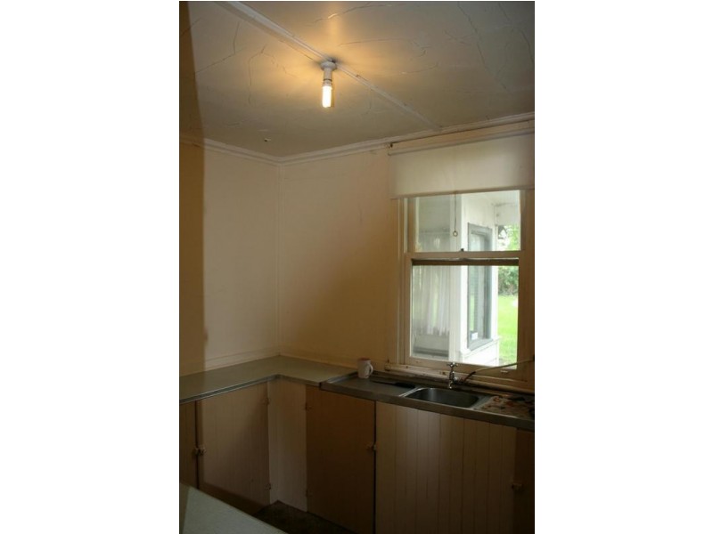 49 James Street, Pakenham VIC 3810