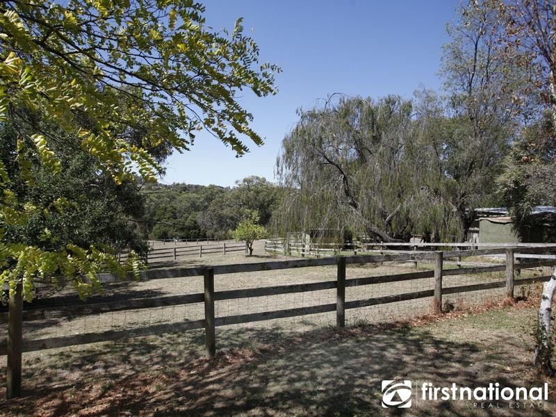 42 Girrahween Road, Maryknoll VIC 3812