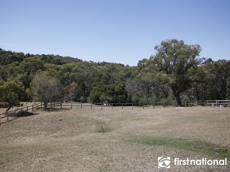 42 Girrahween Road, Maryknoll VIC 3812