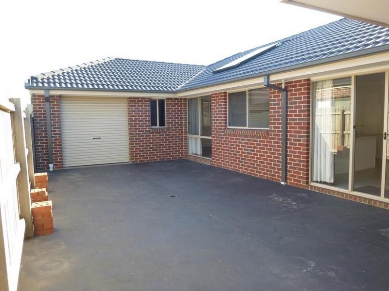 45 Belvedere Drive, Pakenham VIC 3810