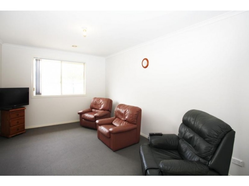 88 McGregor Road, Pakenham VIC 3810