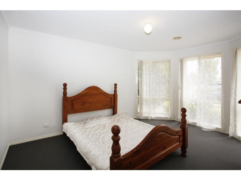 88 McGregor Road, Pakenham VIC 3810