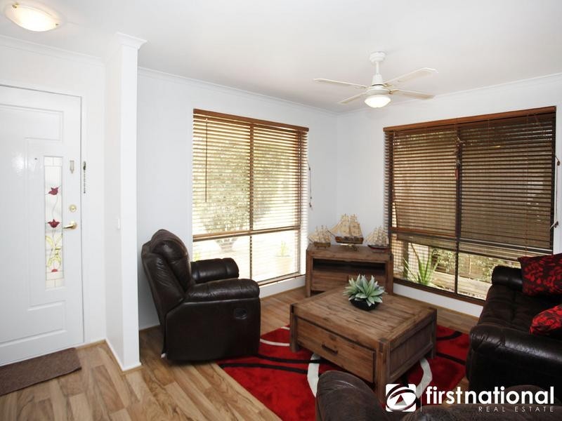 4 Alison Close, Pakenham VIC 3810